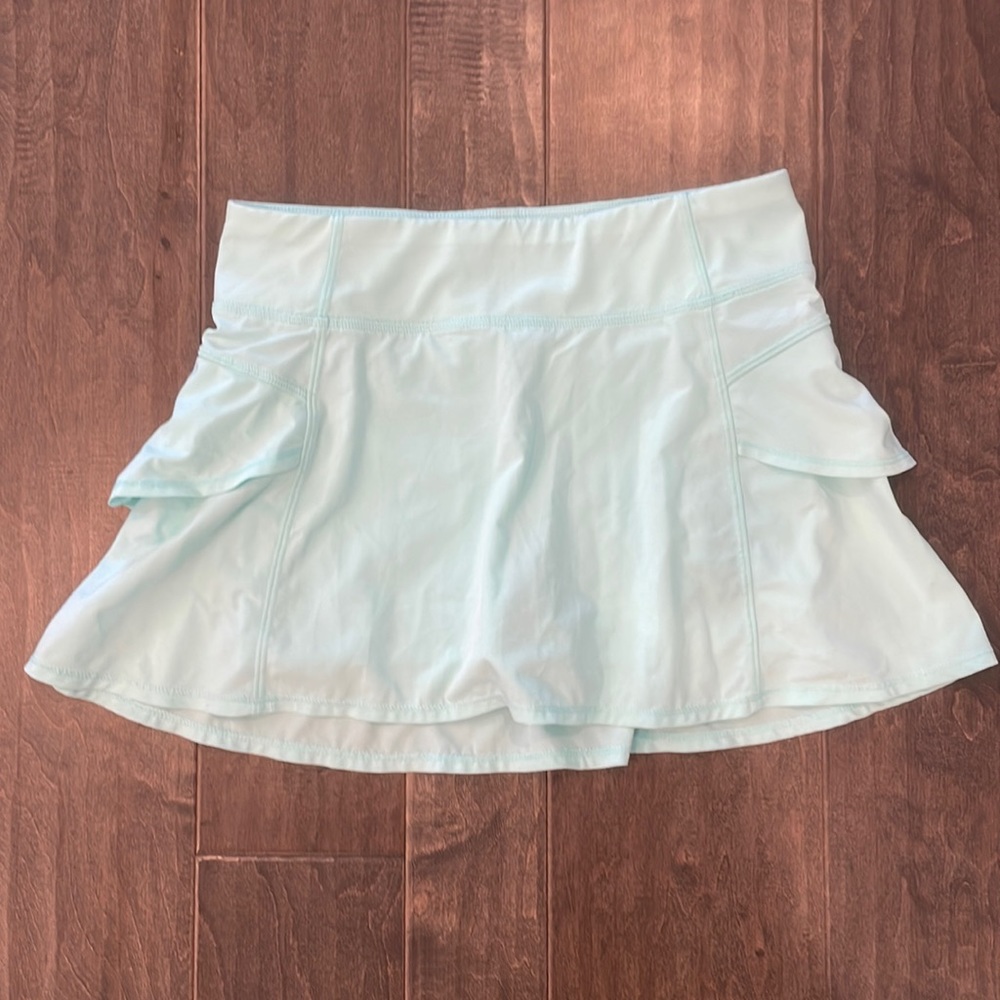 Athleta Girl mint green skort, size XL (14), EUC